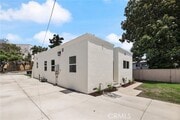 Photo - 11210 Oak St House