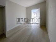 Photo - 787 N Reservoir St
