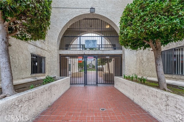 Building Photo - 600 W 3rd St Unit C207 Rental