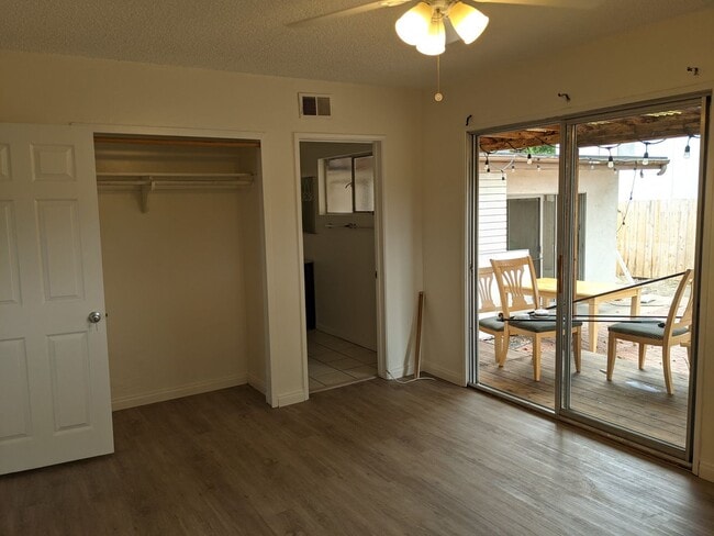 Photo - Updated 5 bedroom 3 bathroom house w/ HUGE YARD