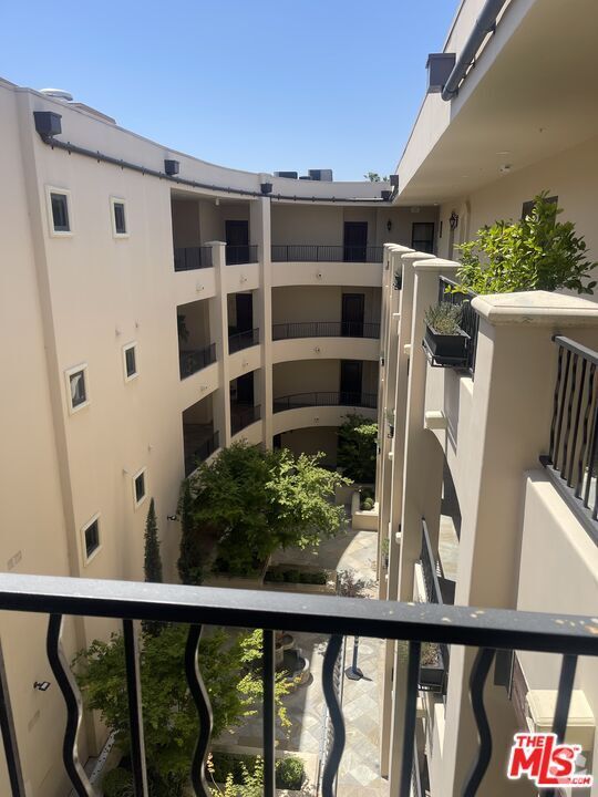Building Photo - 12045 Hoffman St Unit 405 Rental