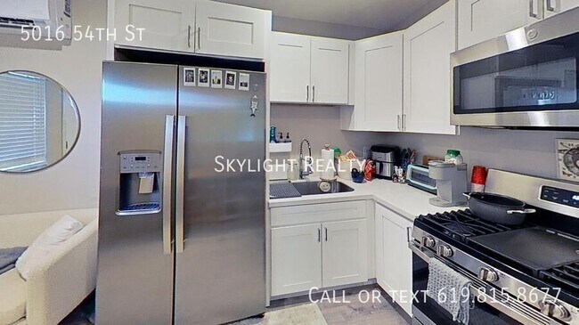 Photo - 5016 54th St