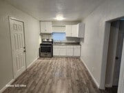 Photo - 216 Hutchison St Apartment Unit 216 1/2