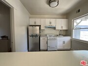 Photo - 424 N Venice Blvd Unit B