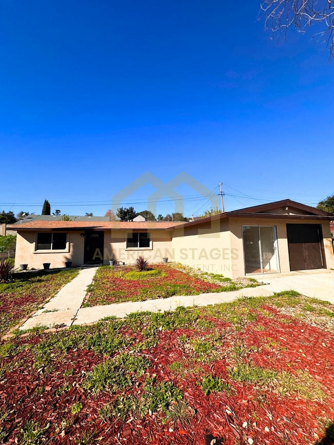 Building Photo - 3855 Via Mondo