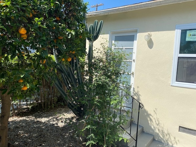 Private entry - 2219 Glendon Ave Unit GH