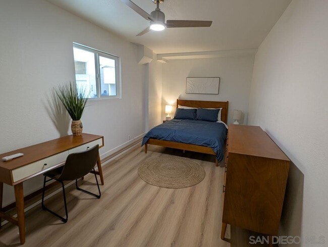 Photo - 815 Isthmus Ct