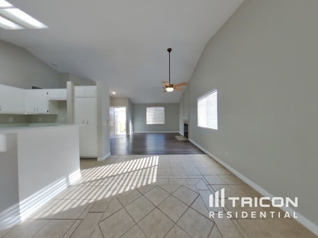 Photo - 3820 Cobble Ct