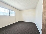 Photo - Spacious 2-Bedroom Home with Large Yard!!!