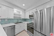 Photo - 809 S Bundy Dr Unit 202