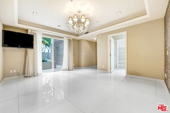 Photo - 11921 Dorothy St Unit 102