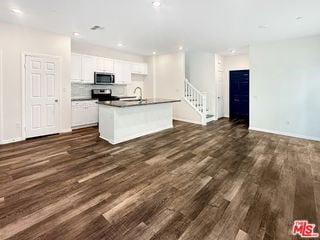 Photo - 27607 Sawtooth Ln