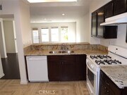Photo - 476 E Center St Townhome