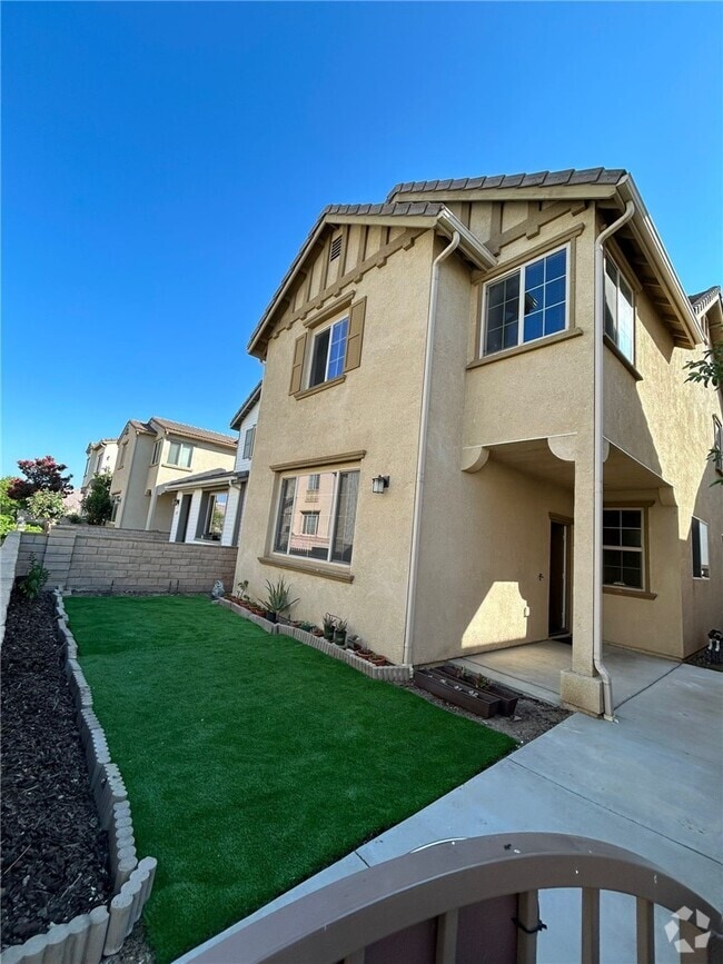 Building Photo - 425 Merced Ct Rental