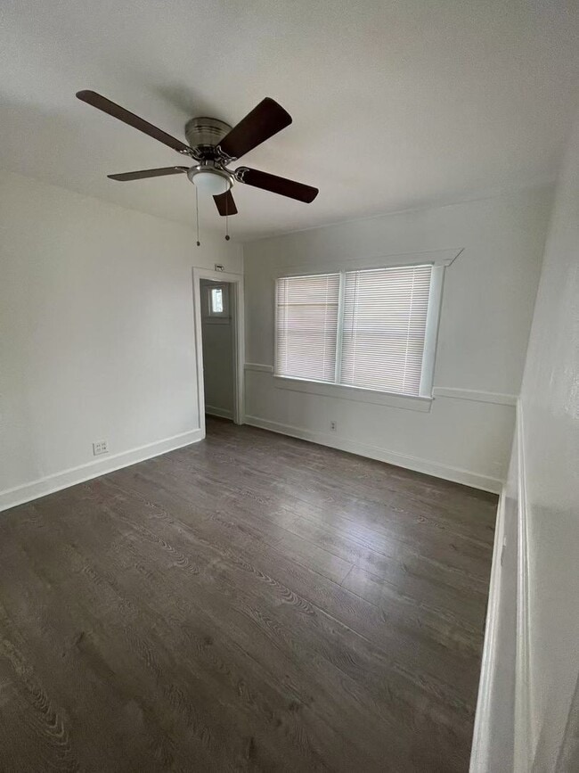 Photo - 1033 Coronado Ave