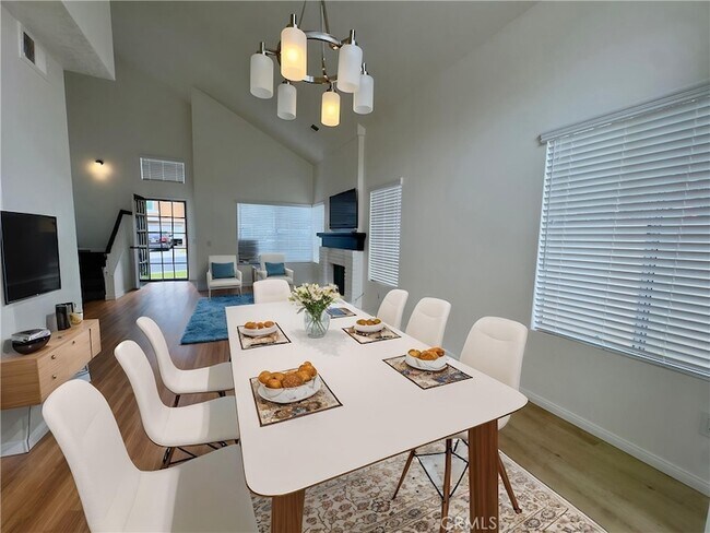 Photo - 2216 Dorado St