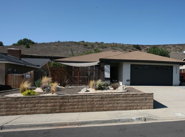 Photo - 3br, 2ba in a Great Family Neighborhood Av...