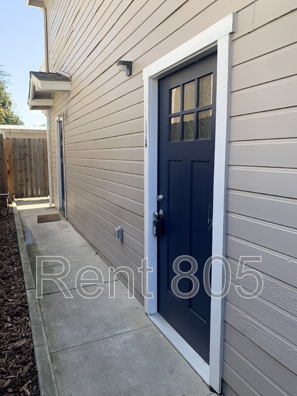 Building Photo - 622 S Seaward Ave Unit A