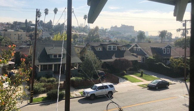 Photo - 937 N Benton Way Unit 3