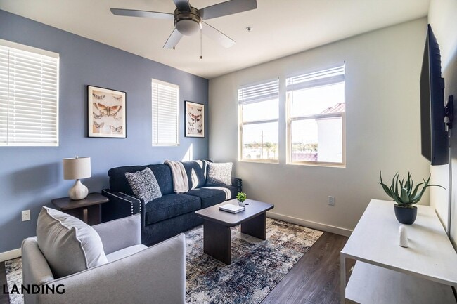 Building Photo - 41545 Ivy St