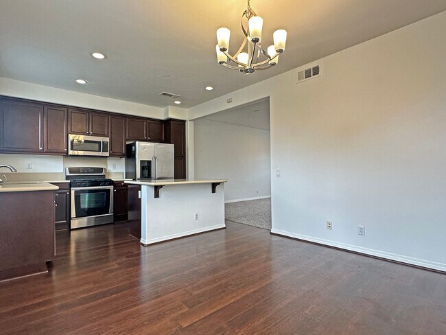 Photo - 115 Cornell Ave