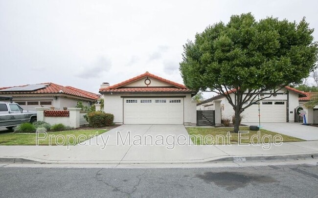 Photo - 254 Oleander Dr