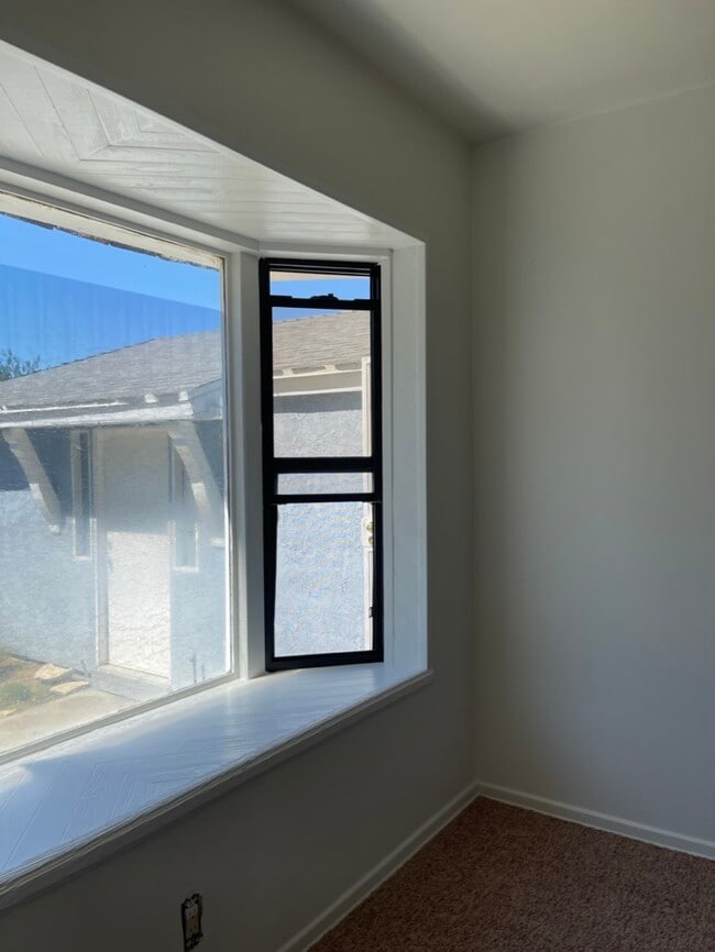 Bay Window - 13215 Ottoman St