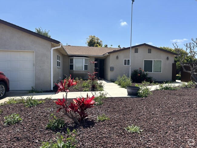 Building Photo - 1034 Monterey Ct Rental