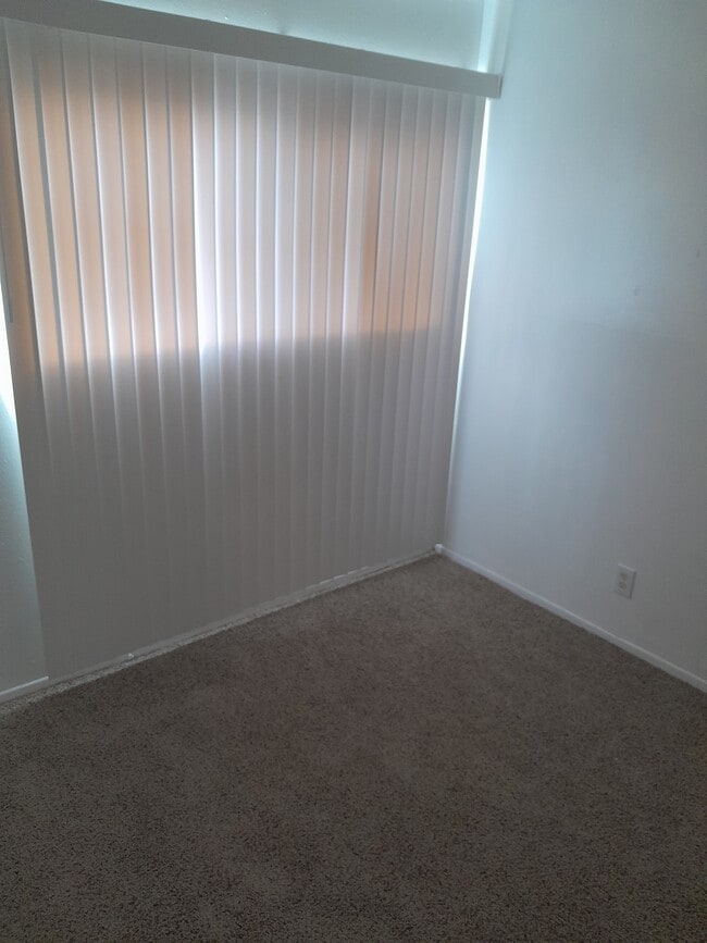Photo - 567 N Mountain View Ave Unit Apt 24