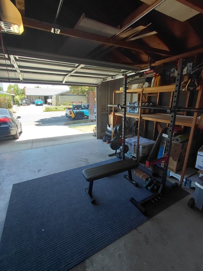 Photo - 575 Pierpont Dr