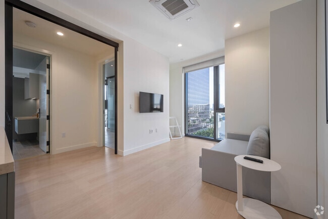 Building Photo - 6401 Wilshire Blvd Rental