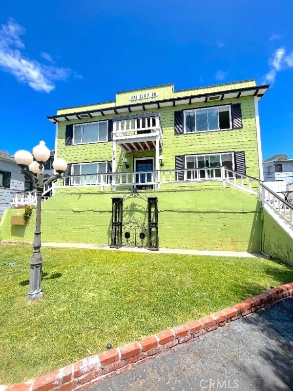 Building Photo - 270 Cliff Dr Unit 7