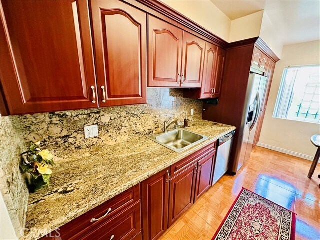 Photo - 6225 Coldwater Canyon Ave Unit 117