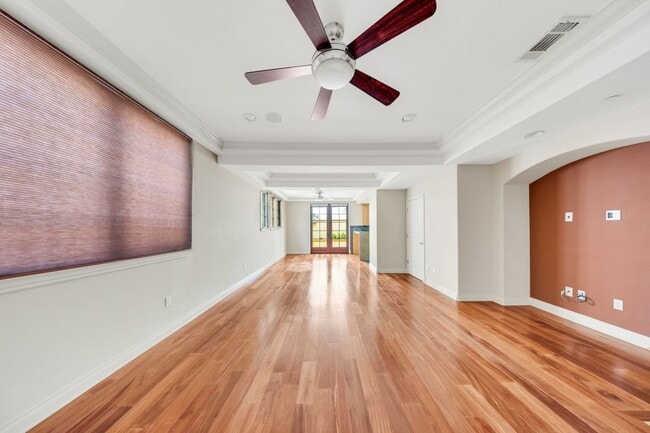 Photo - 985 N Michillinda Ave