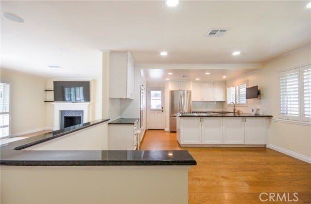 Photo - 6262 Heil Ave