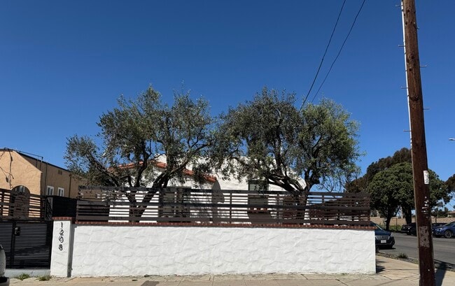 Photo - 1208 S 32nd St House