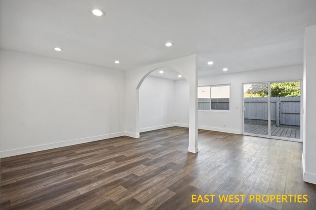 Photo - 22815 Leo Ln