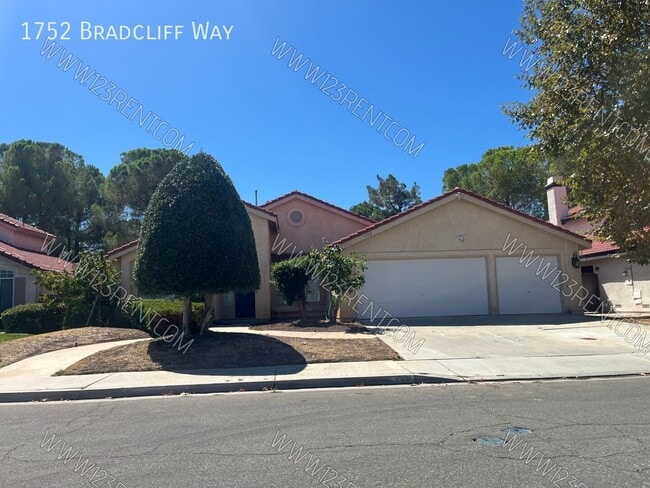Building Photo - 1752 Bradcliff Way