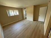 Photo - 822 Victor Ave Townhome