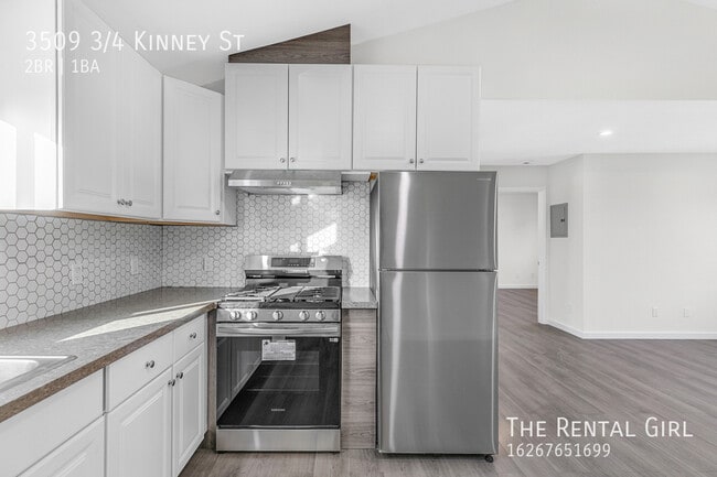 Photo - 3509-3504 Kinney St