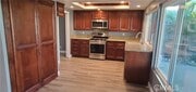 Photo - 17942 Hallcroft Ln House