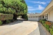 Photo - 1304 Muirlands Vista Way House
