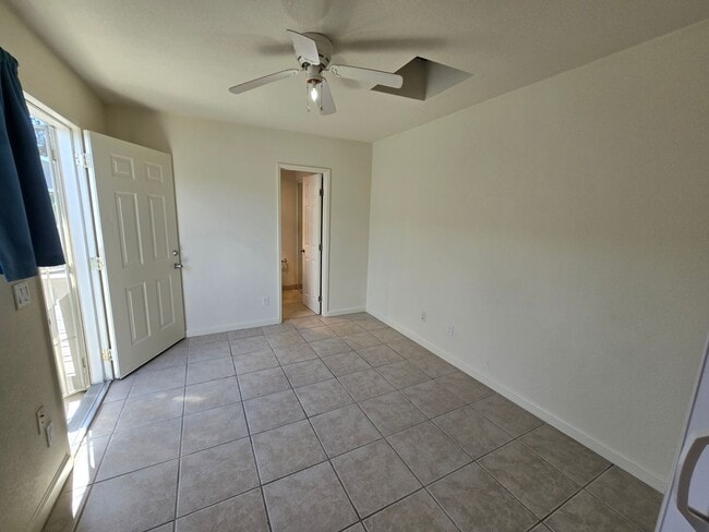 2313 - 2313 Apartment Unit 2313.5