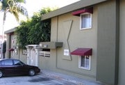 Photo - DL A St Apartments