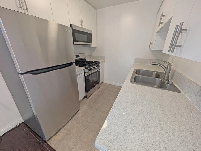 Photo - 4402 Mammoth Ave Unit 12