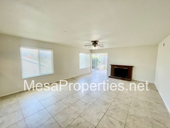 Photo - 1158 Bluegrass Pl