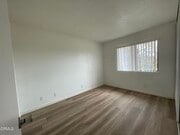 Photo - 553 W Pleasant Valley Rd Apartment Unit B-4