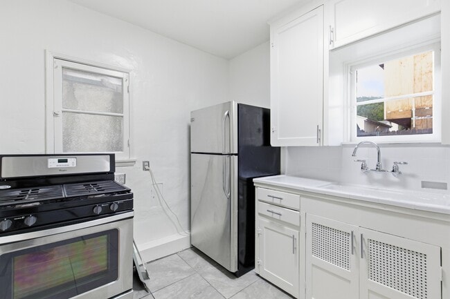 Photo - 2401 20th St Unit 2401 C