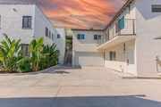 Photo - 130 S Harper Ave Apartments