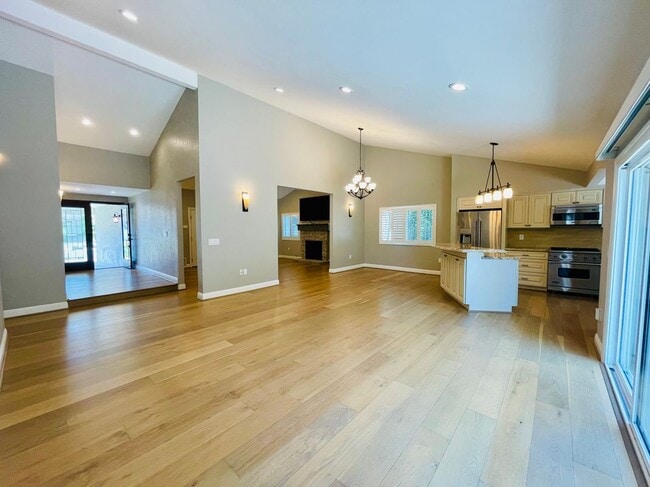 Photo - 1080 Finrod Ct